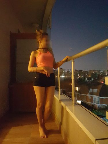 Çarşamba — Samsun Esmer Aslı 25 Yaşında Kendi Yeri Var